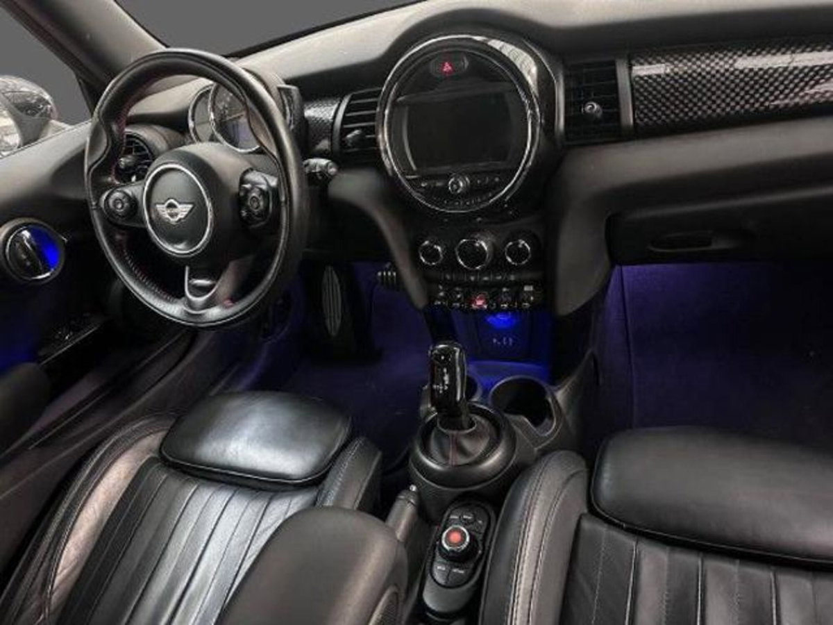 MINI Mini 2.0 Cooper SD aut. (5)