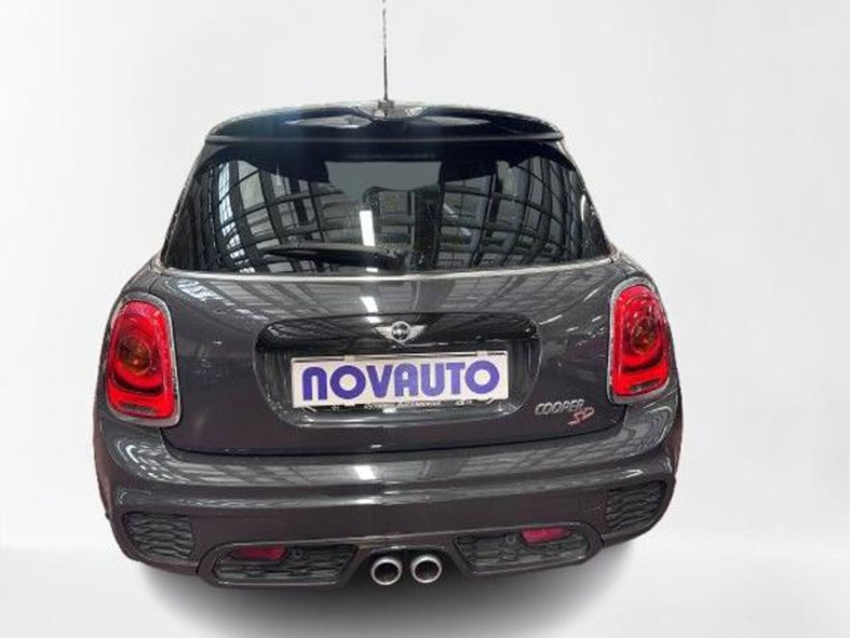 MINI Mini 2.0 Cooper SD aut. (7)