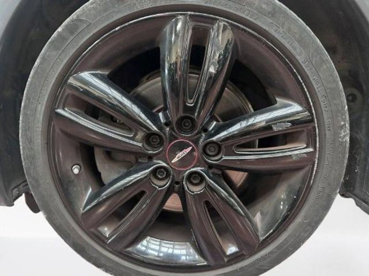MINI Mini 2.0 Cooper SD aut. (8)