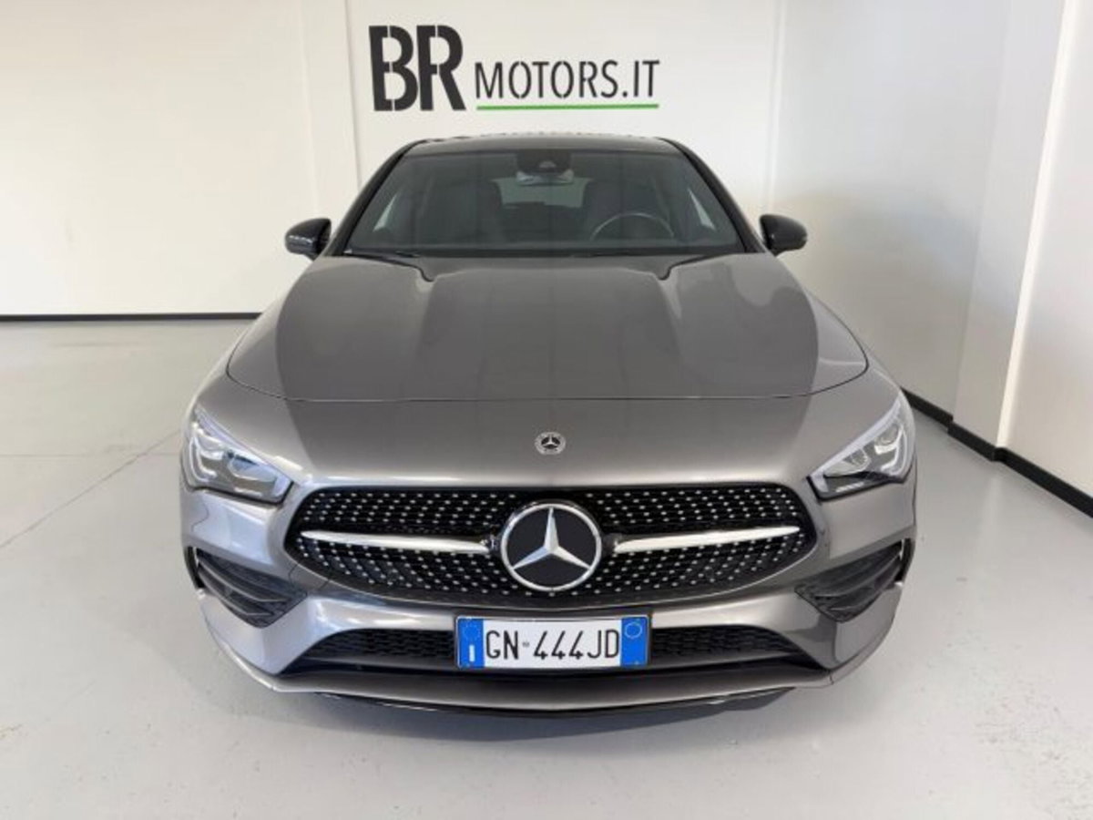 Mercedes-Benz CLA Shooting Brake 200 d AMG Line Premium Plus auto (2)