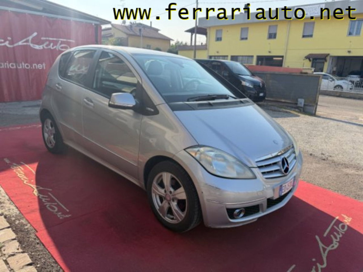 Mercedes-Benz Classe A 160 BlueEFFICIENCY Avantgarde (2)