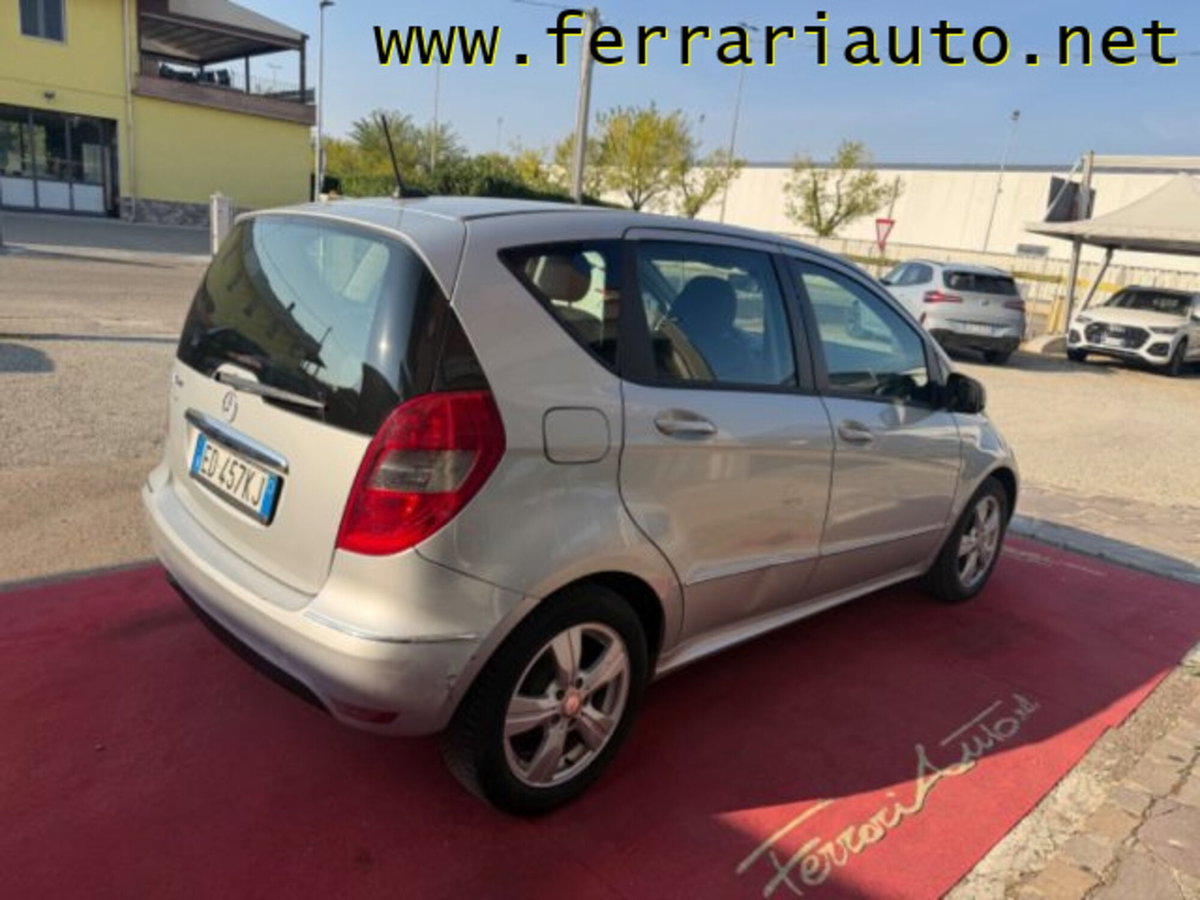 Mercedes-Benz Classe A 160 BlueEFFICIENCY Avantgarde (3)