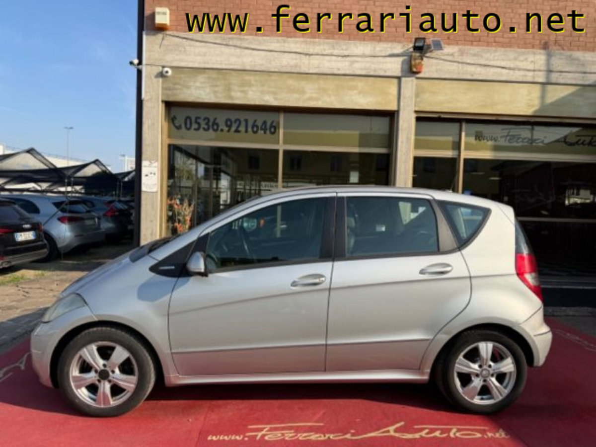 Mercedes-Benz Classe A 160 BlueEFFICIENCY Avantgarde (5)