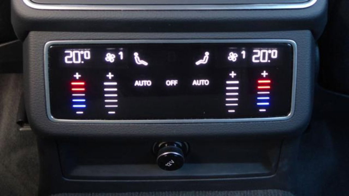 Audi A6 Avant 40 2.0 tdi mhev 12V Business quattro s-tronic (13)