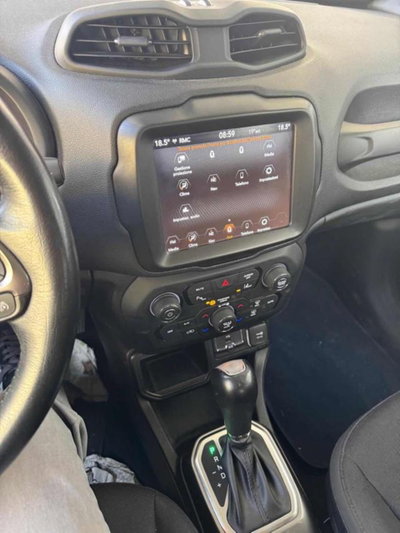Jeep Renegade 1.0 T3 Limited (6)