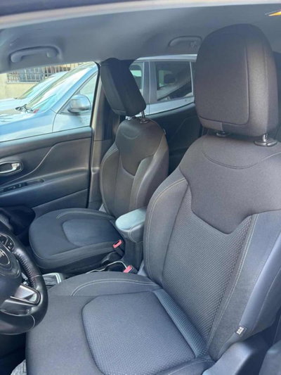 Jeep Renegade 1.0 T3 Limited (9)