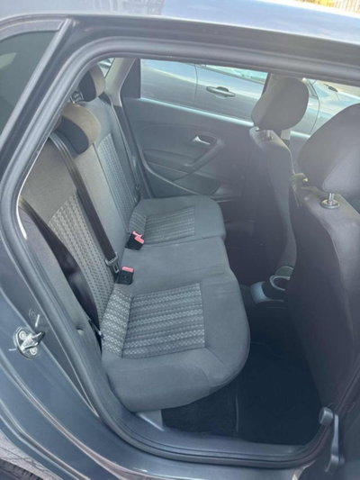 Volkswagen Polo 1.0 MPI 5p. Trendline (6)