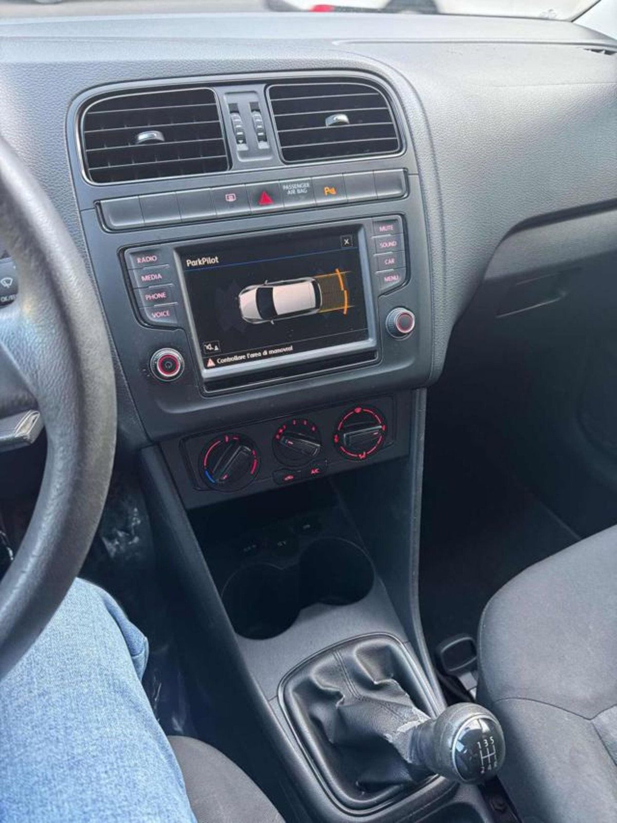 Volkswagen Polo 1.0 MPI 5p. Trendline (8)
