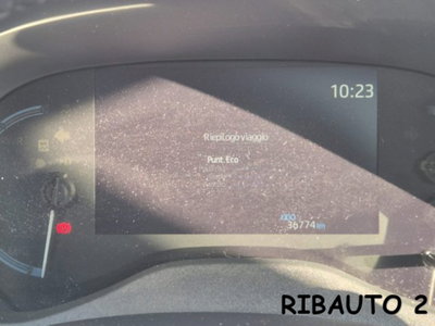 Toyota Yaris Cross 1.5 Hybrid 5p. E-CVT AWD-i Lounge (13)