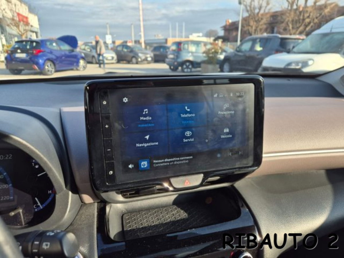 Toyota Yaris Cross 1.5 Hybrid 5p. E-CVT AWD-i Lounge (17)