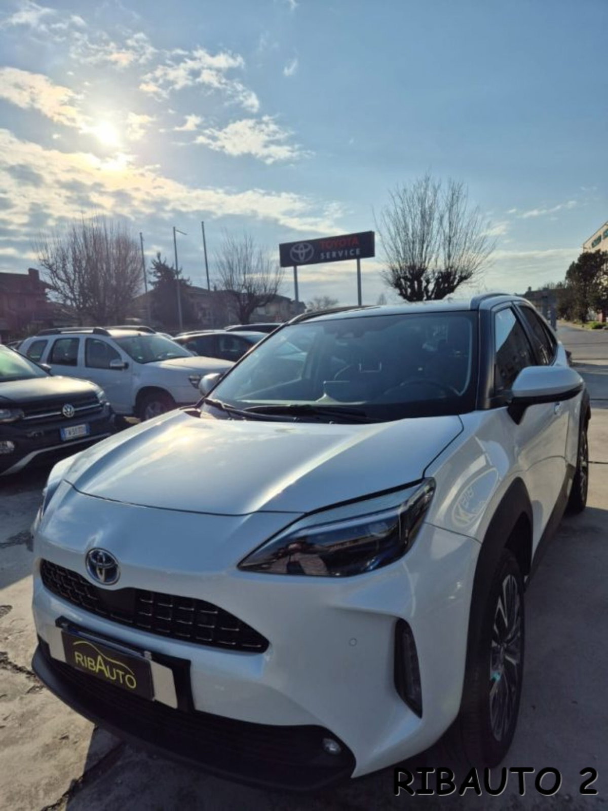 Toyota Yaris Cross 1.5 Hybrid 5p. E-CVT AWD-i Lounge (18)