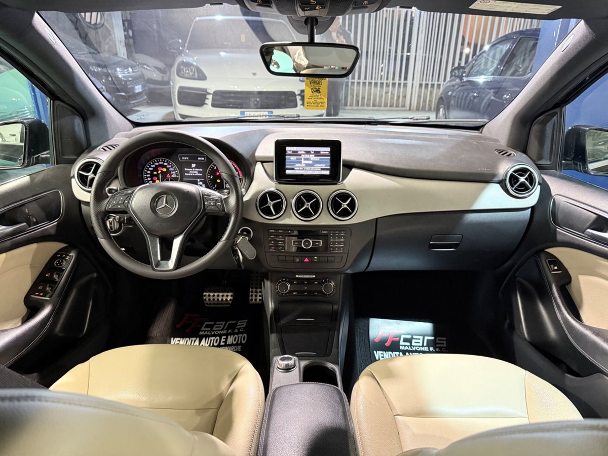 Mercedes-Benz Classe B 180 CDI Automatic Premium (11)
