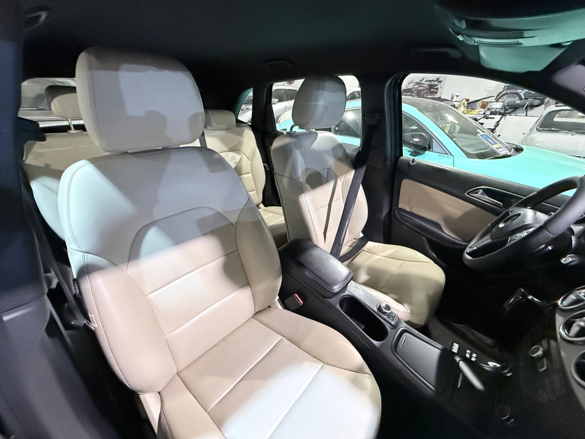 Mercedes-Benz Classe B 180 CDI Automatic Premium (13)