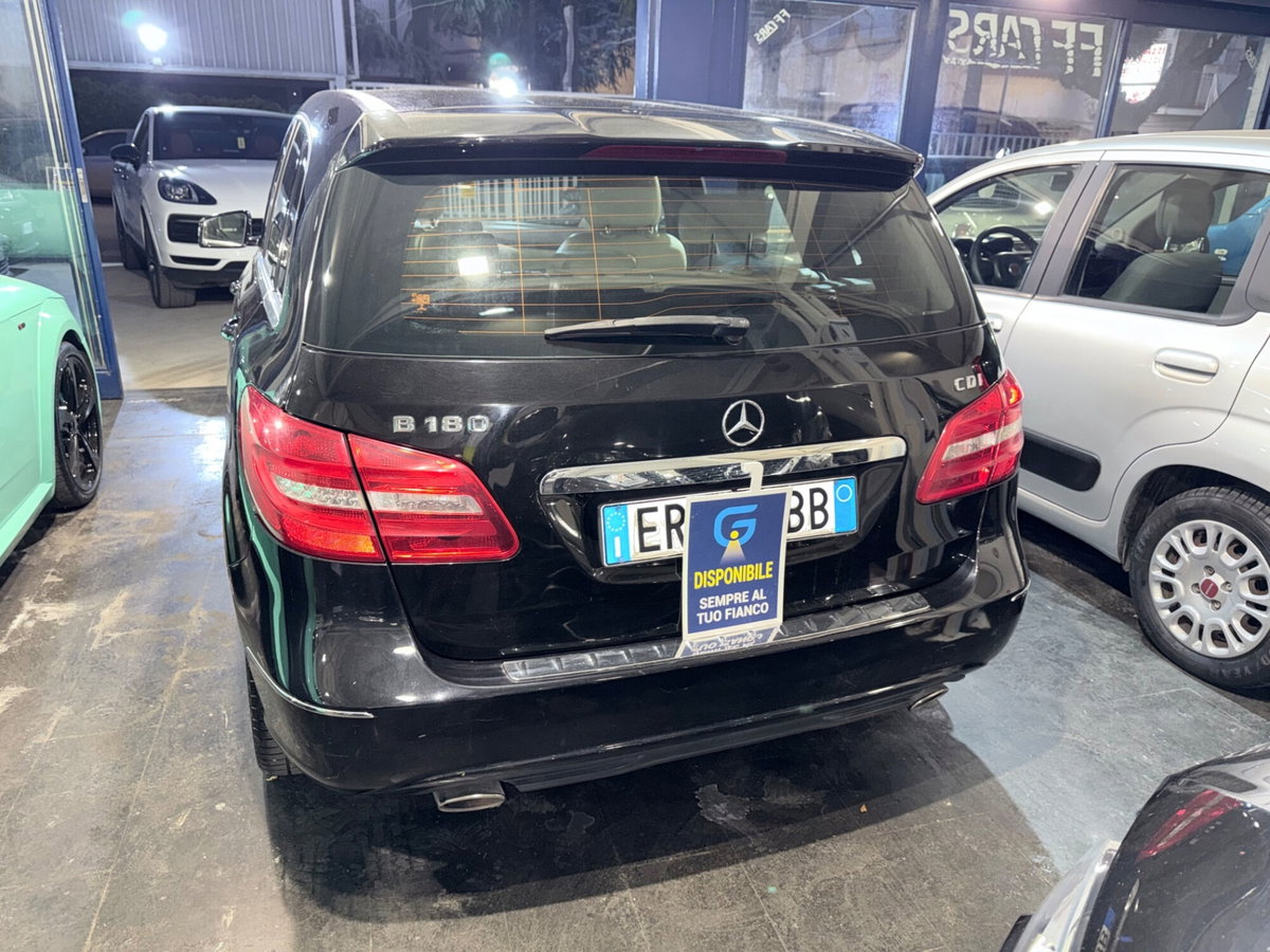 Mercedes-Benz Classe B 180 CDI Automatic Premium (6)