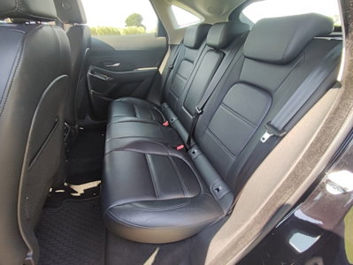 Jaguar E-Pace 2.0D 150 CV AWD aut. R-Dynamic (18)