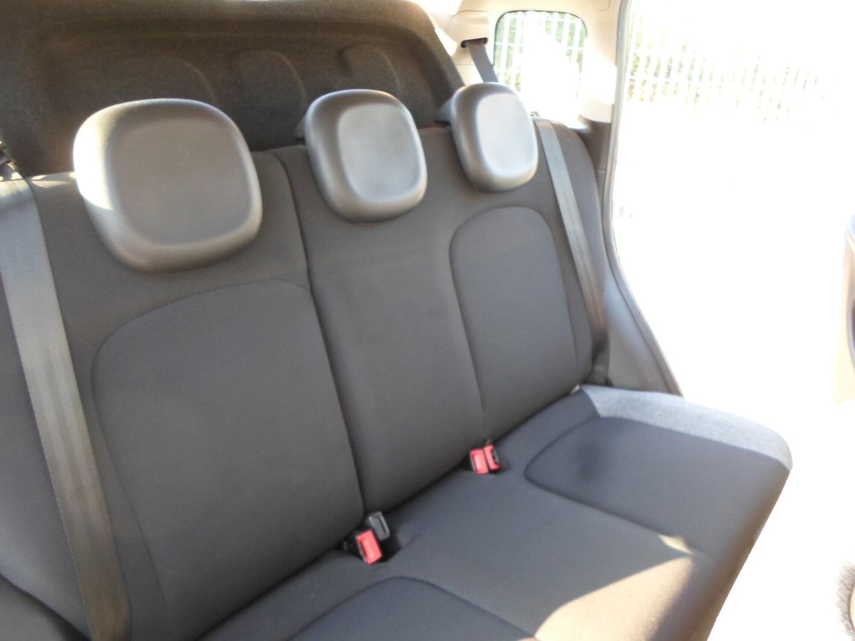 Fiat Panda Cross Cross 1.0 FireFly S&S Hybrid (13)