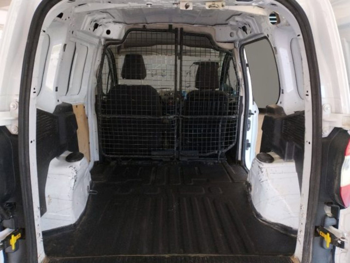 Ford Transit Courier 1.5 TDCi 75CV  Entry (12)
