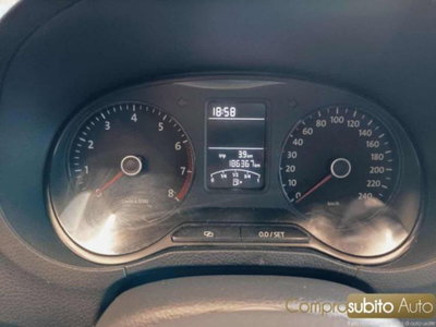 Volkswagen Polo 1.2 5 porte Trendline (18)