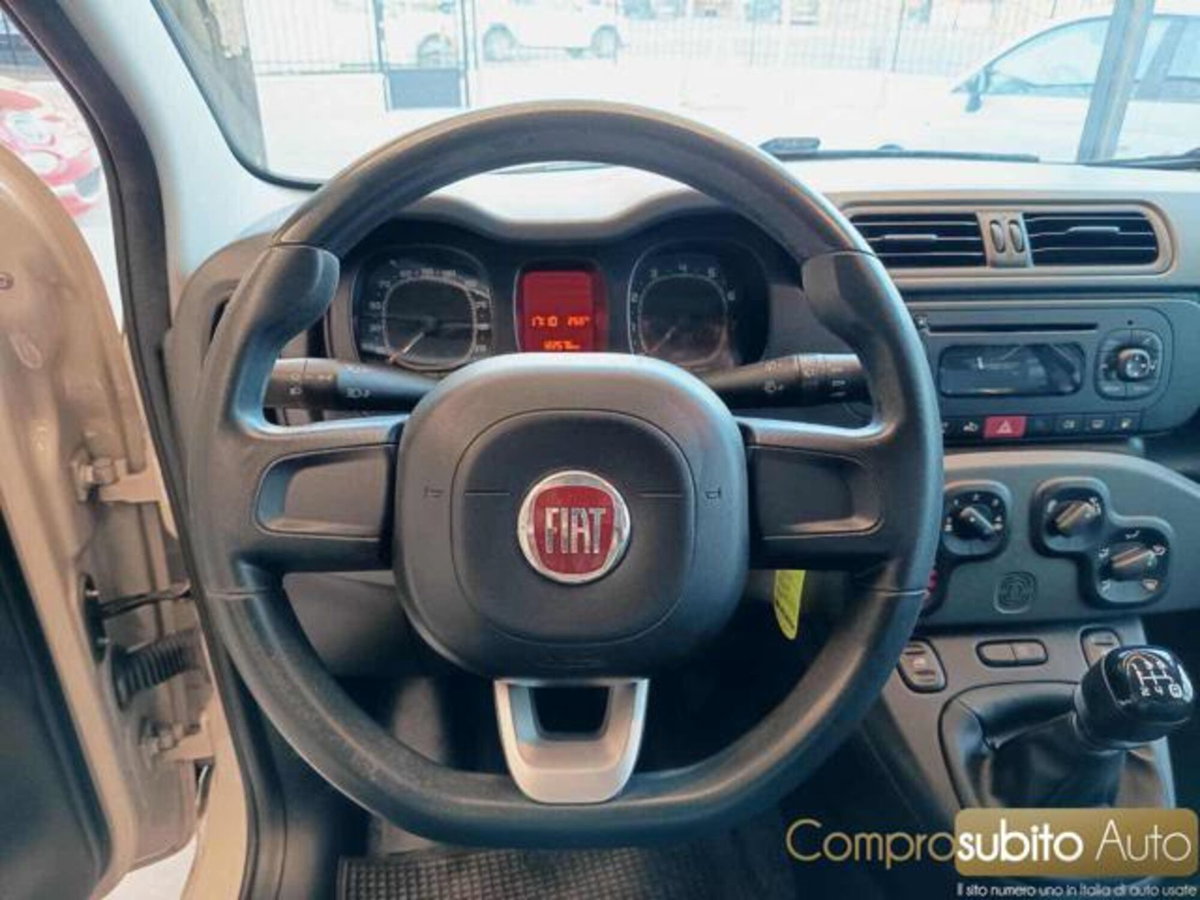 Fiat Panda 0.9 TwinAir Turbo Natural Power Lounge (16)