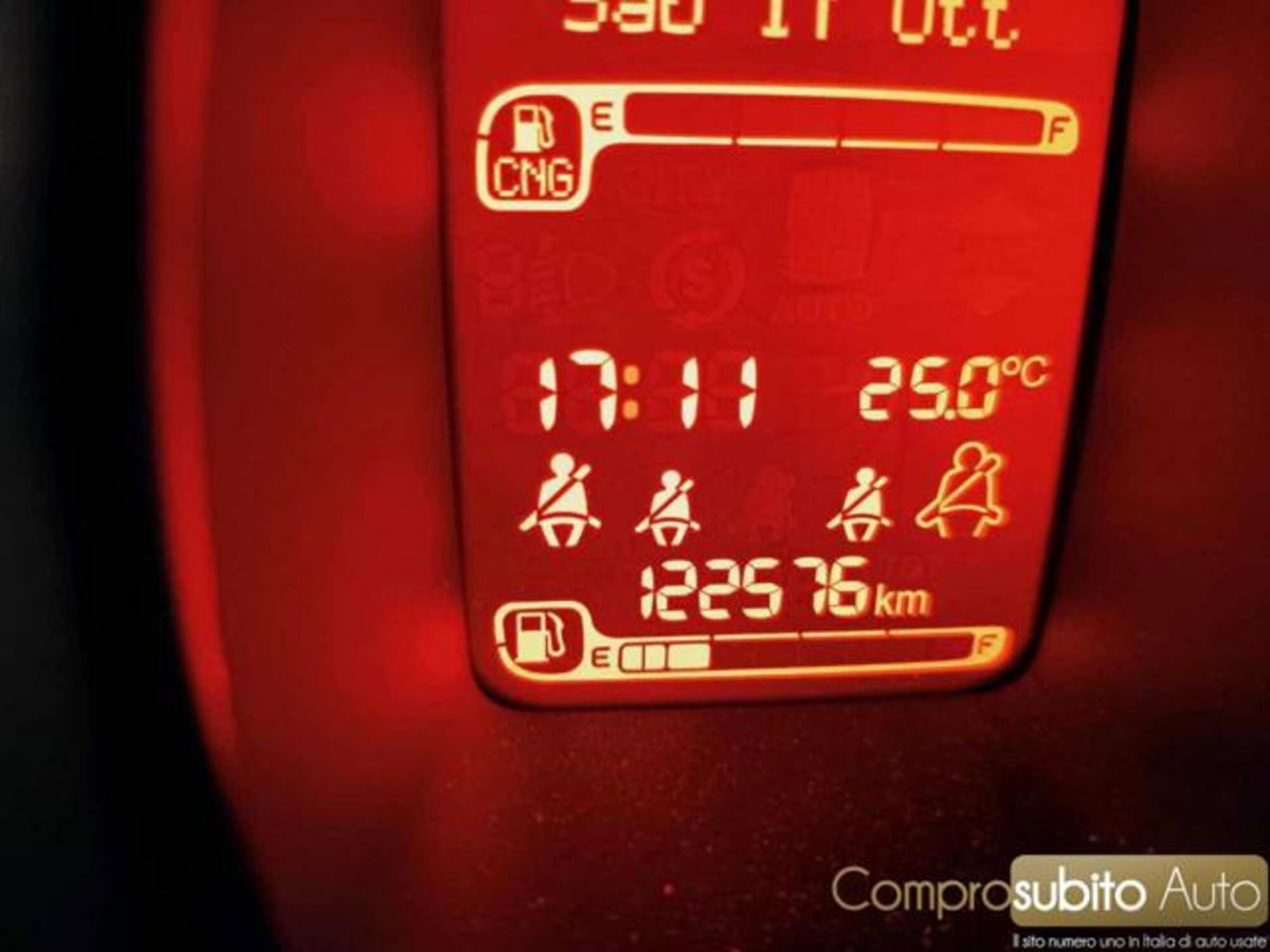 Fiat Panda 0.9 TwinAir Turbo Natural Power Lounge (20)