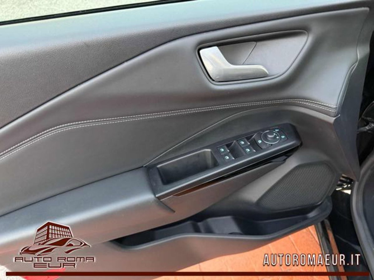 Ford Puma 1.0 EcoBoost Hybrid 125 CV S&S aut. Titanium X (11)