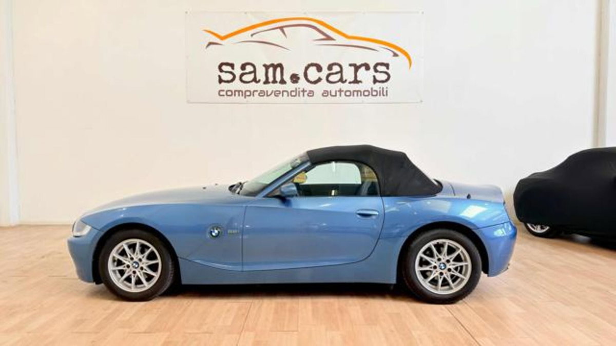 BMW Z4 Cabrio Z4 2.2i cat Roadster (2)
