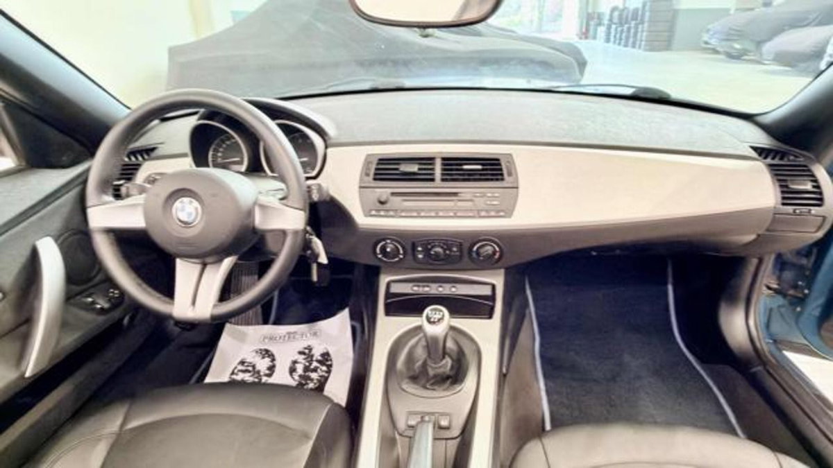 BMW Z4 Cabrio Z4 2.2i cat Roadster (9)