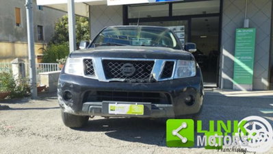 Nissan Navara 2.5 dCi 190CV 4 porte Double Cab LE Platinum (2)