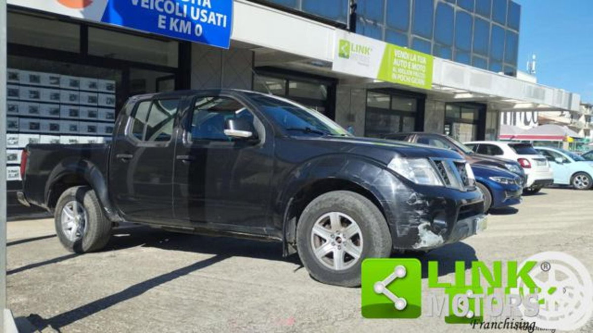 Nissan Navara 2.5 dCi 190CV 4 porte Double Cab LE Platinum (3)