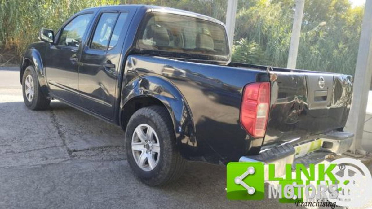 Nissan Navara 2.5 dCi 190CV 4 porte Double Cab LE Platinum (5)