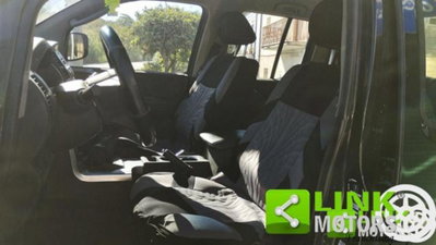 Nissan Navara 2.5 dCi 190CV 4 porte Double Cab LE Platinum (7)