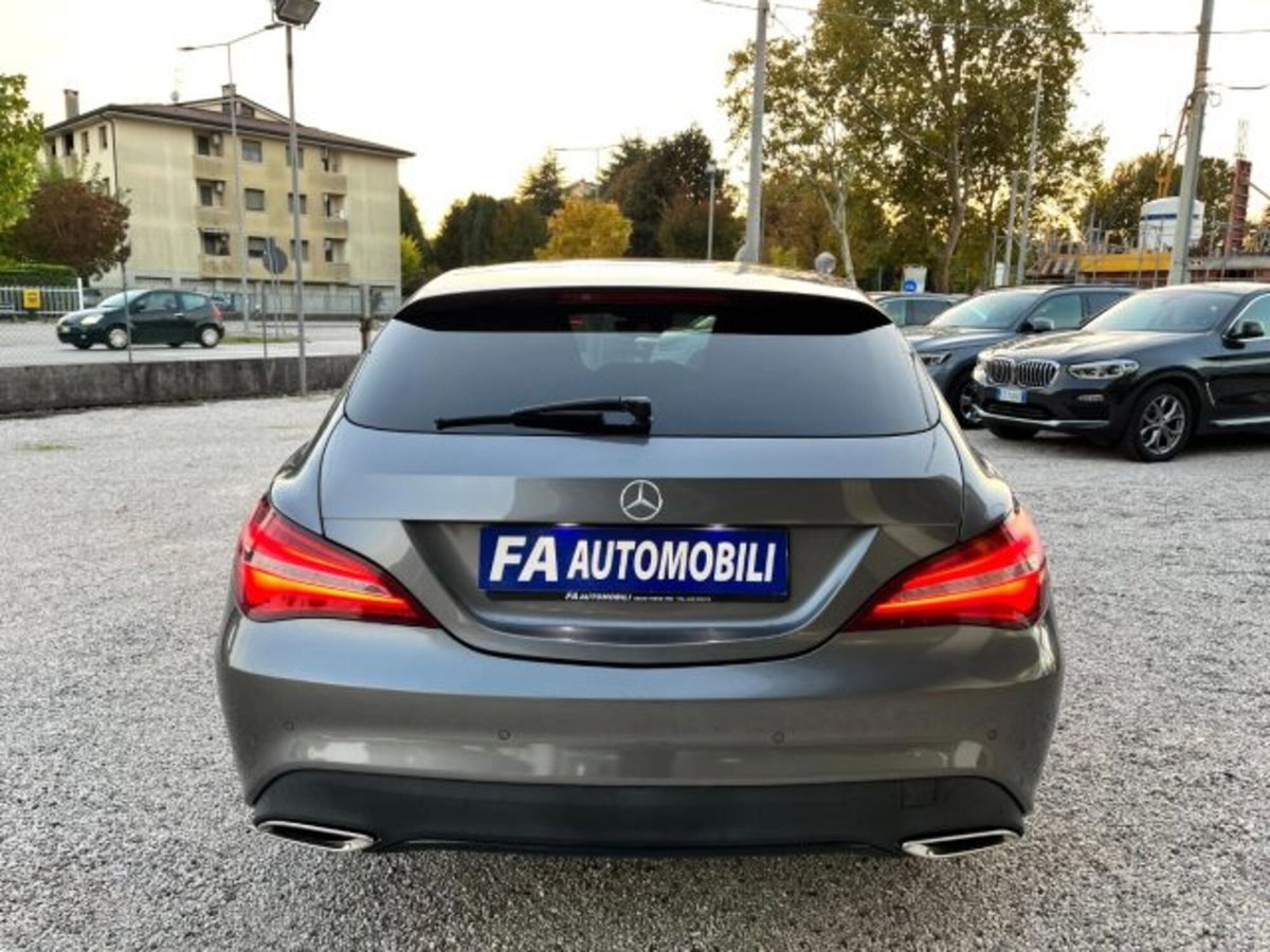 Mercedes-Benz CLA Shooting Brake 200 d Automatic 4Matic Shooting Brake Sport (15)