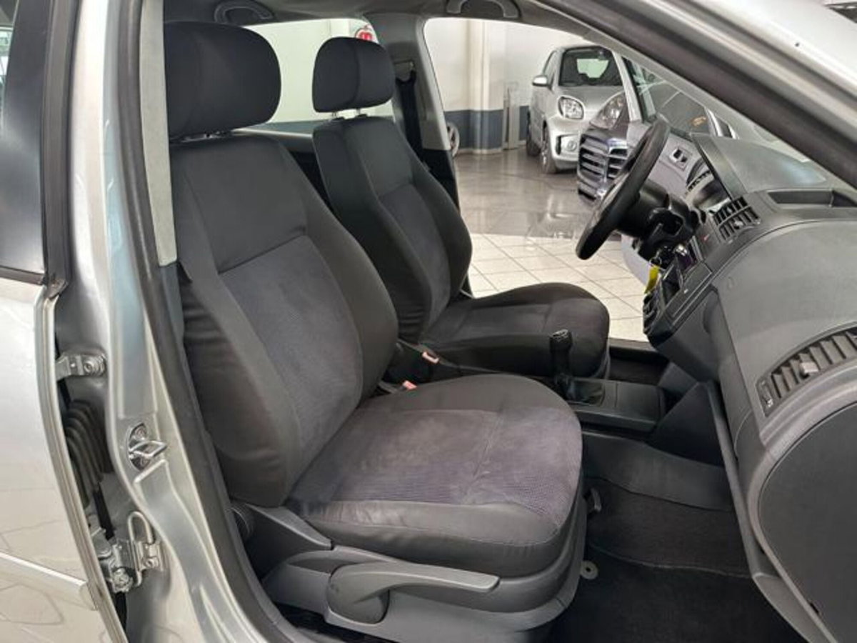 Volkswagen Polo 1.4 16V 5p. Trendline (10)