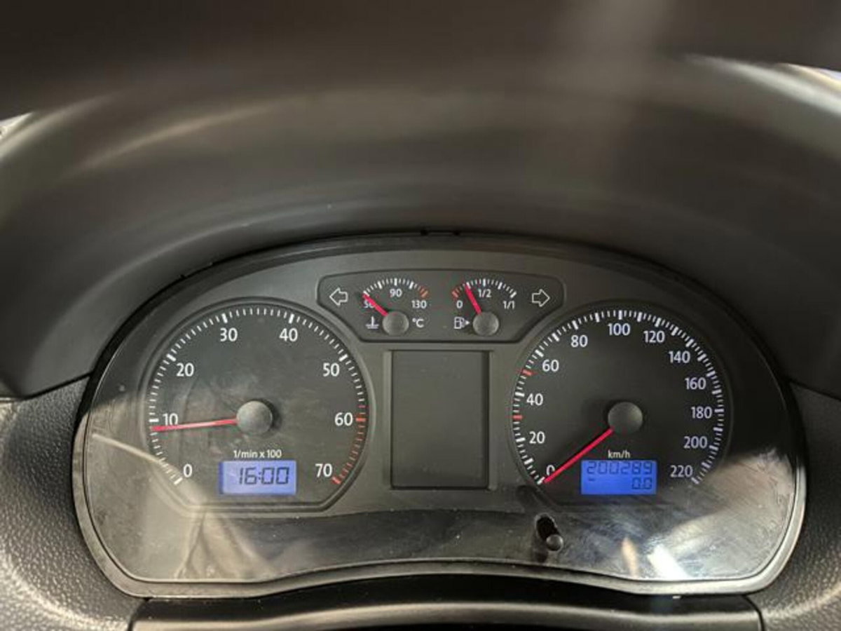 Volkswagen Polo 1.4 16V 5p. Trendline (6)