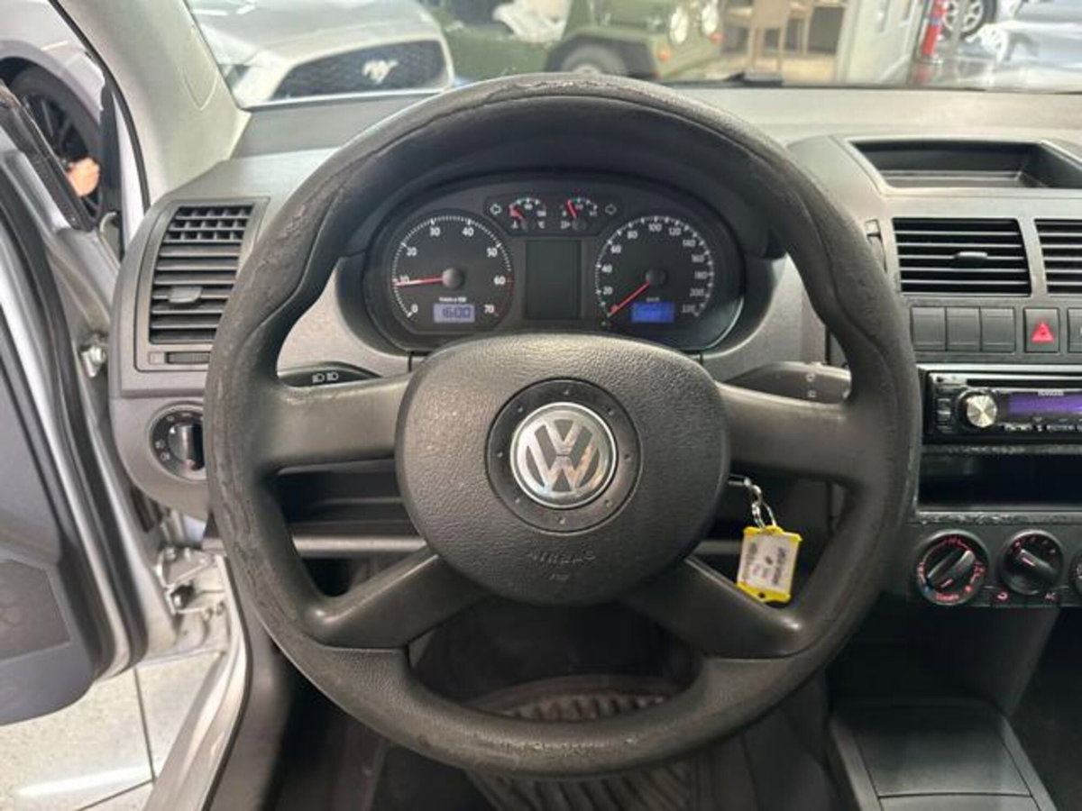 Volkswagen Polo 1.4 16V 5p. Trendline (7)