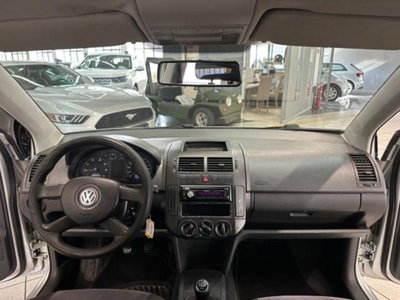 Volkswagen Polo 1.4 16V 5p. Trendline (8)