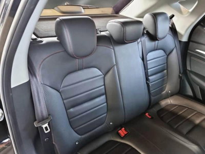 Mg ZS ZS 1.0 Luxury (11)
