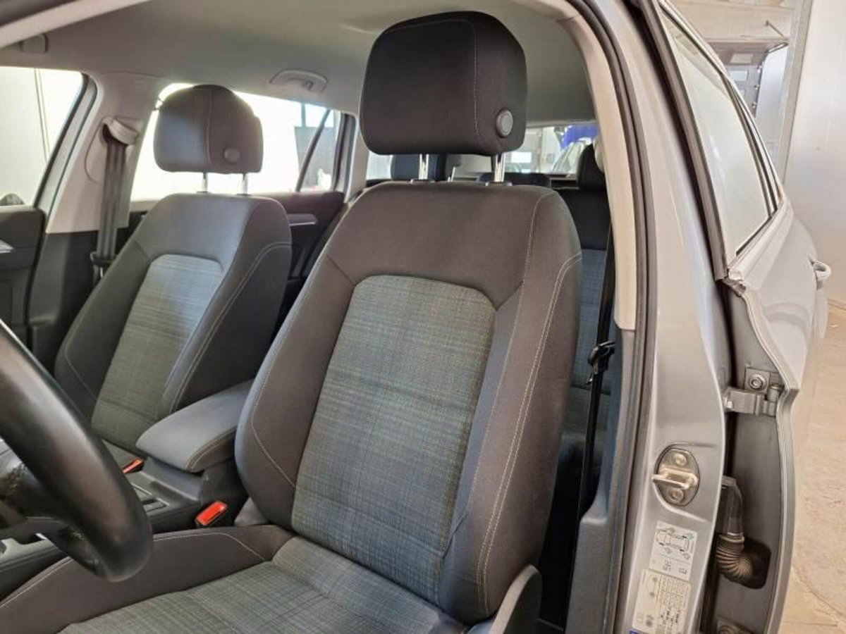 Volkswagen Passat 2.0 tdi scr Business 150cv dsg (11)