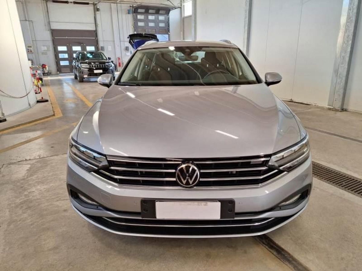 Volkswagen Passat 2.0 tdi scr Business 150cv dsg (8)