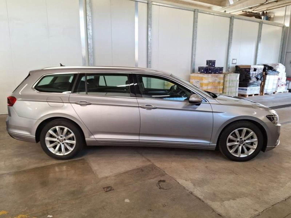 Volkswagen Passat 2.0 tdi scr Business 150cv dsg (9)
