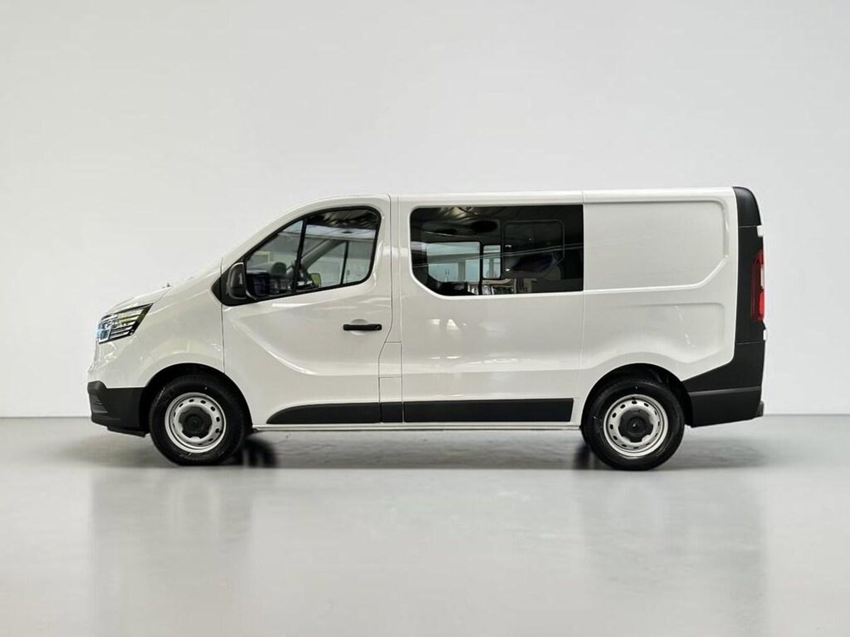 Renault Trafic Furgone van T29 2.0 blue dci 150cv L1H1 d.cab. (3)