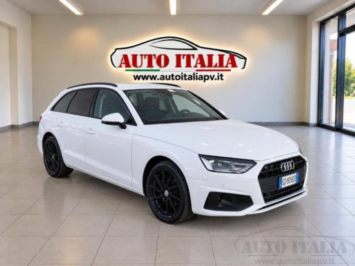 Audi A4 35 TDI/163 CV S tronic Business Advanced (7)