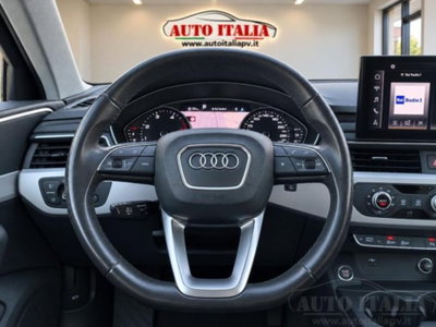 Audi A4 35 TDI/163 CV S tronic Business Advanced (9)
