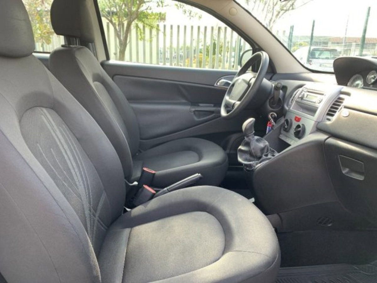 Lancia Ypsilon 1.2 69 CV Platinum (14)