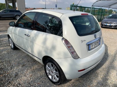 Lancia Ypsilon 1.2 69 CV Platinum (7)