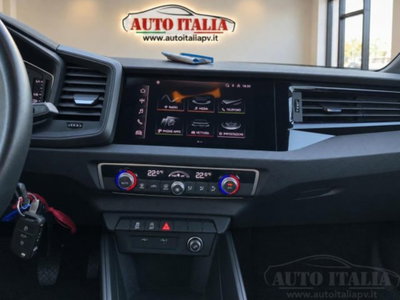 Audi A1 Sportback 25 TFSI Identity Black (14)