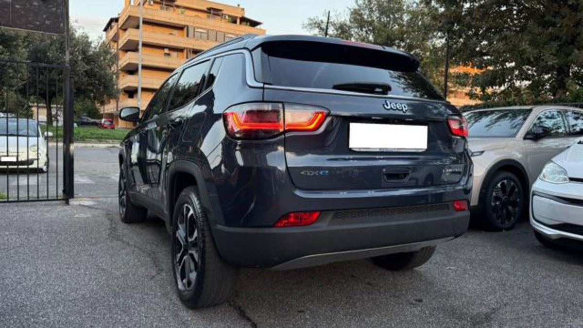 Jeep Compass 1.3 T4 190CV PHEV AT6 4xe Limited (3)