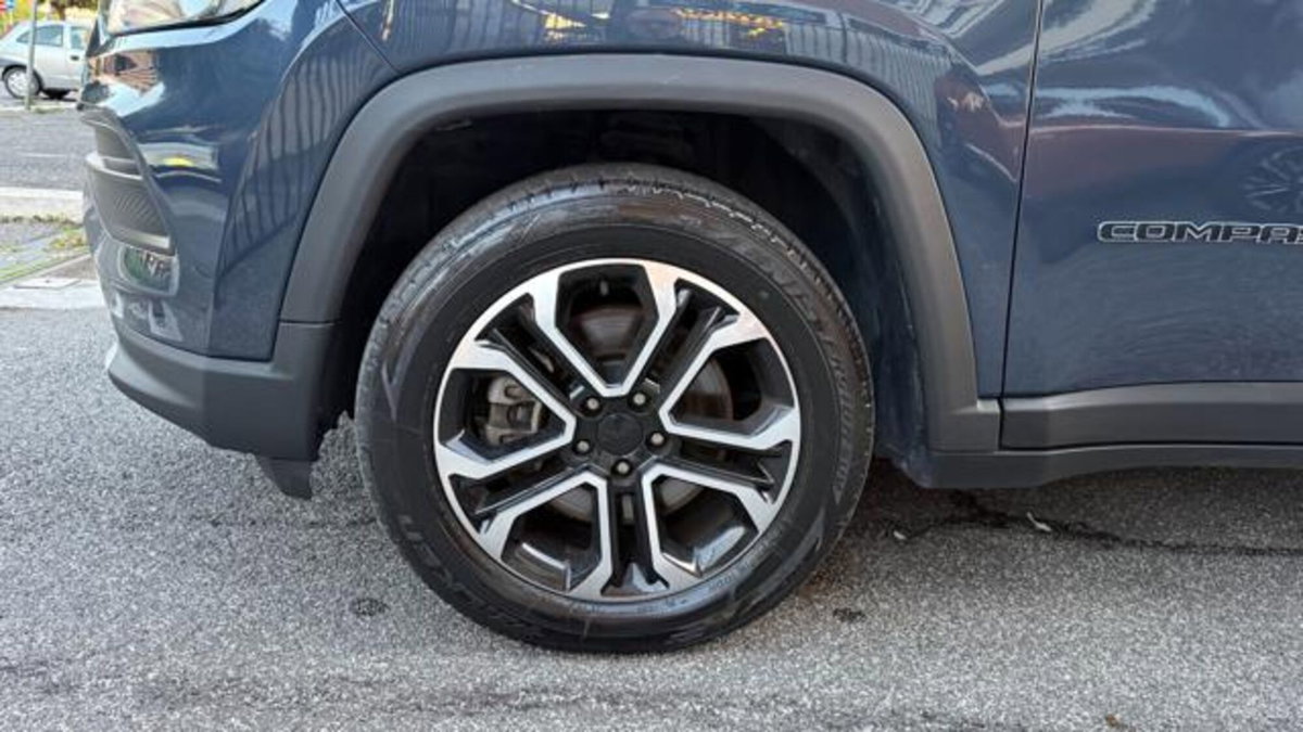 Jeep Compass 1.3 T4 190CV PHEV AT6 4xe Limited (4)