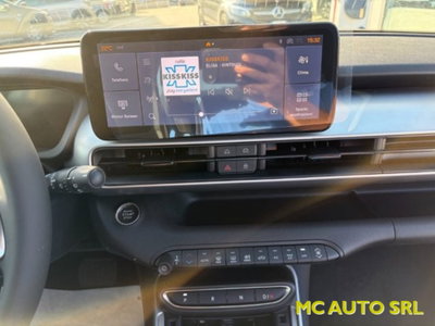 Jeep Avenger 1.2 turbo e-hybrid mhev Summit fwd 110cv edct6 (10)
