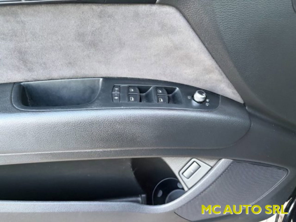 Audi Q7 3.0 V6 TDI 240 CV quattro tiptronic Advanced Plus (14)